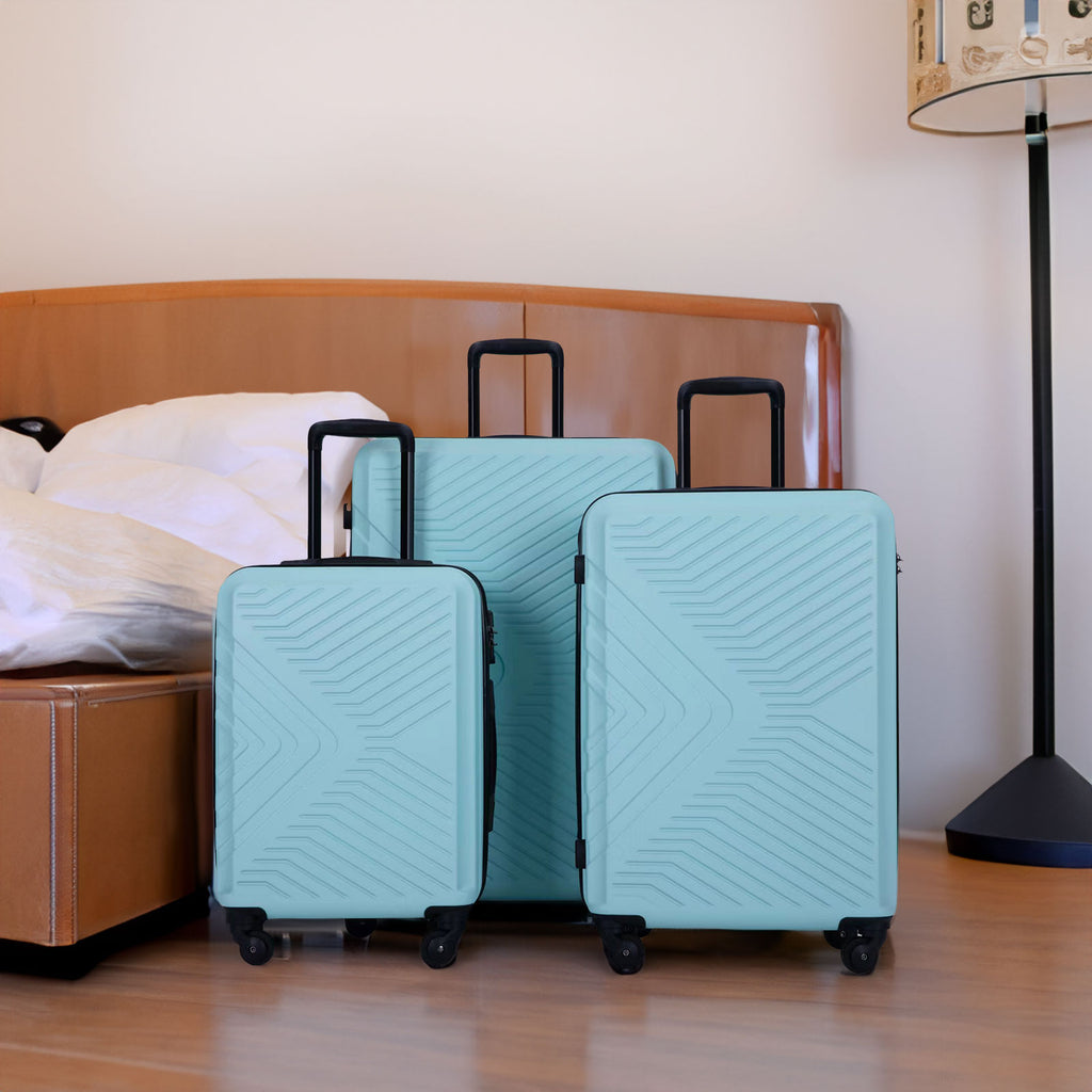 Luxe Traveler 3-Piece Spinner Luggage Set