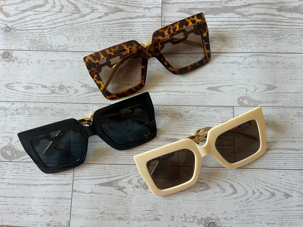 Stylishly Shading Sunglasses'